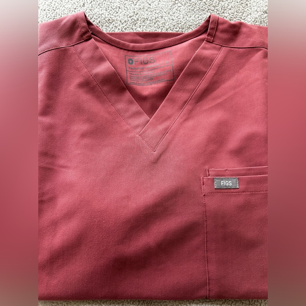 FIGS Men's Mauve Chisec shirt